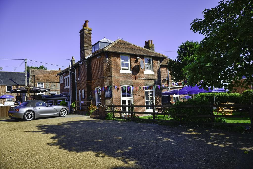 Waverley Inn 뉴포트 외부 사진