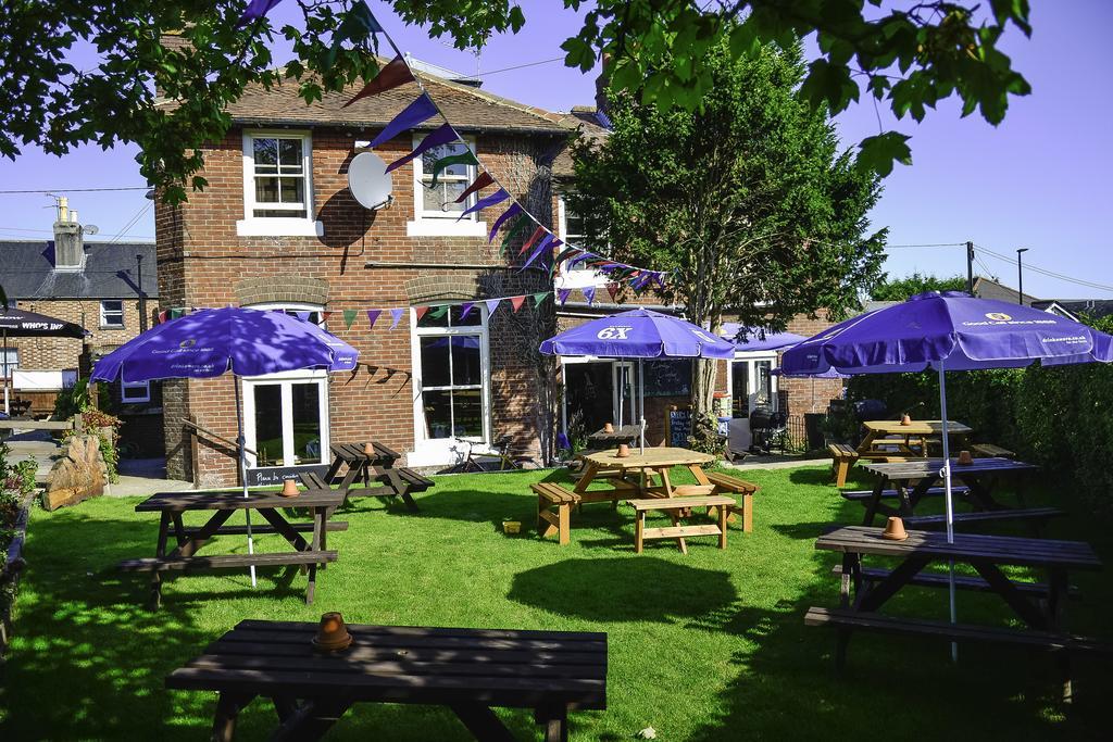 Waverley Inn 뉴포트 외부 사진